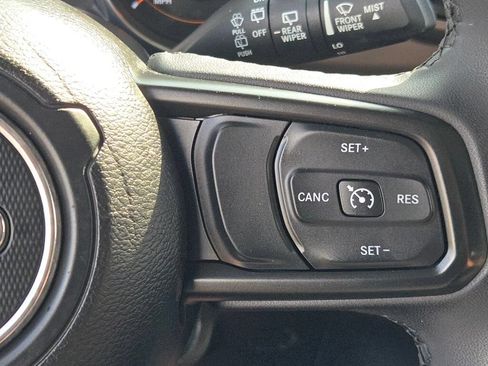 Used 2023 Jeep Wrangler Unlimited Sport AWD/4WD image 33