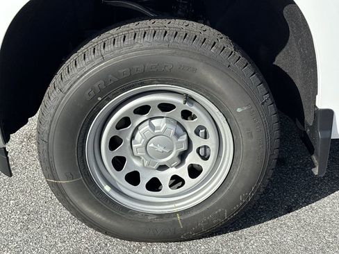 New 2026 Chevrolet Silverado 1500 W/T w/ WT Value Package image 32