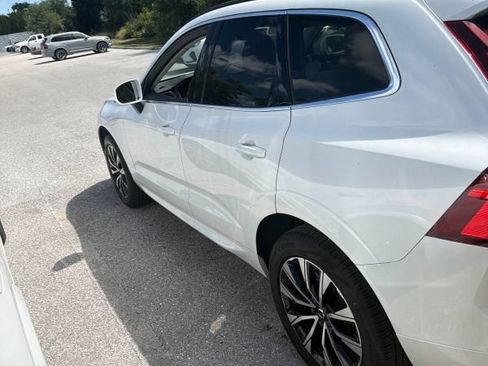 Used 2023 Volvo XC60 B5 Core w/ Protection Package Premier AWD/4WD image 9