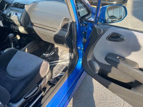 Used 2008 Honda Fit Sport image 26