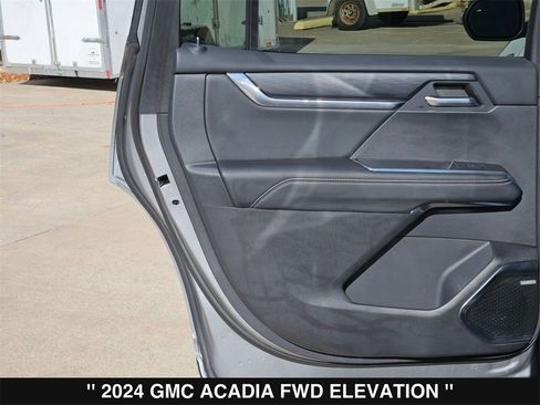 Used 2024 GMC Acadia Elevation w/ Luxury Package image 19