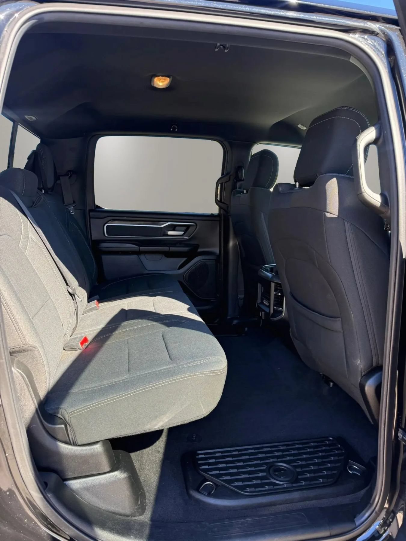 Used 2019 RAM 1500 Big Horn AWD/4WD image 17