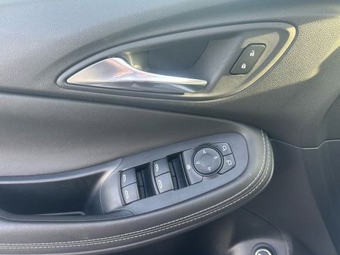 Certified 2024 Buick Encore GX Preferred w/ Comfort Package image 12