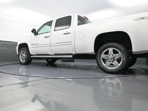 Used 2012 GMC Sierra 2500 Denali AWD/4WD image 35