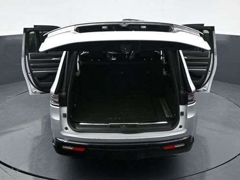 Used 2024 Jeep Grand Wagoneer L Series III w/ Quick Order Packagew 28T image 47