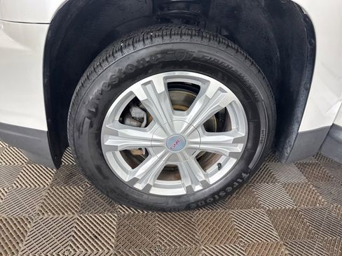 Used 2017 GMC Terrain SLE image 29