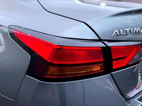 Used 2023 Nissan Altima 2.5 SV w/ SV Premium Package image 28