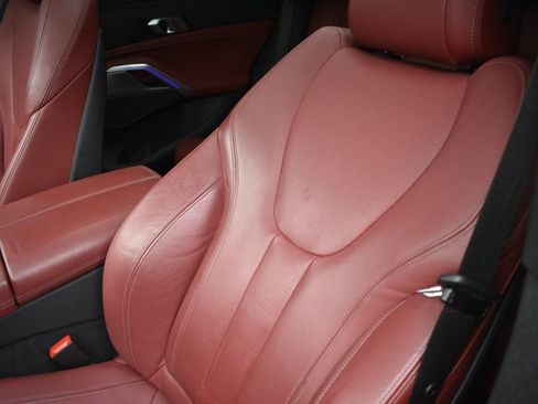 Used 2021 BMW X6 sDrive40i w/ M Sport Package image 10