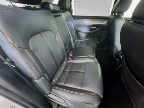 Used 2024 MAZDA CX-90 3.3 Turbo w/ Preferred Plus image 22