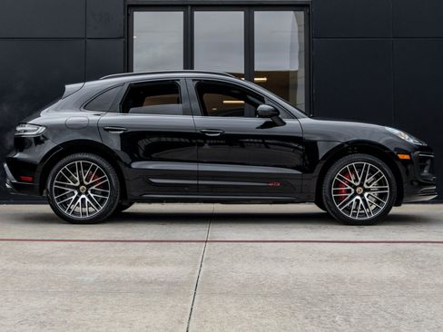 Used 2023 Porsche Macan GTS image 19