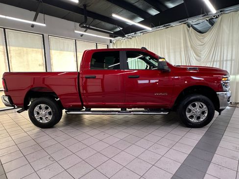Used 2026 RAM 2500 Big Horn AWD/4WD image 3