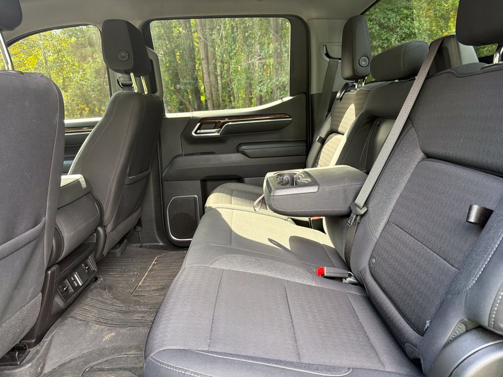 Used 2024 GMC Sierra 1500 Elevation w/ LPO, Elevation Black Package AWD/4WD image 14