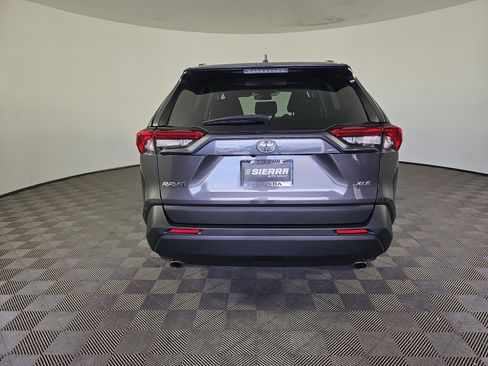 Used 2024 Toyota RAV4 XLE FWD image 4