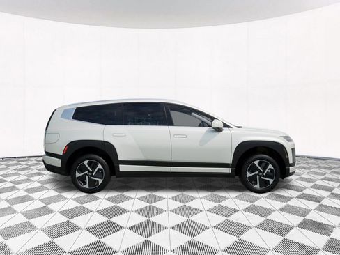 New 2026 Hyundai Ioniq 9 SE image 11