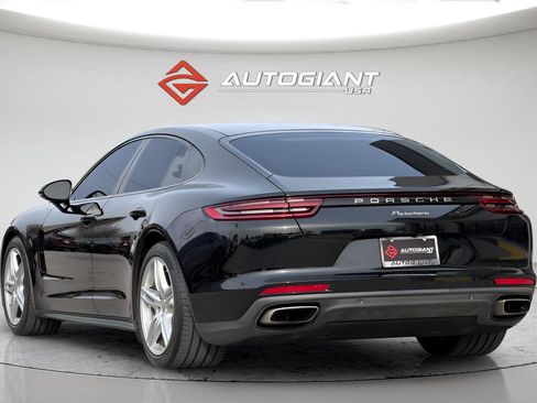 Used 2019 Porsche Panamera 4 image 8