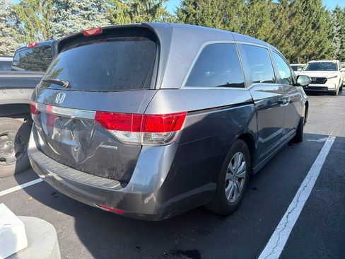 Used 2016 Honda Odyssey SE image 3