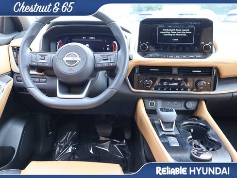 Used 2023 Nissan Rogue Platinum w/ Platinum Premium Package AWD/4WD image 21