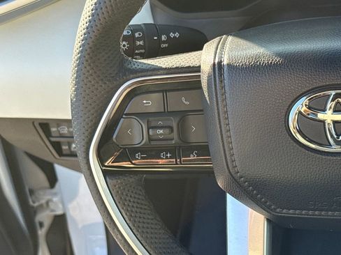 Used 2023 Toyota Sequoia Capstone image 16