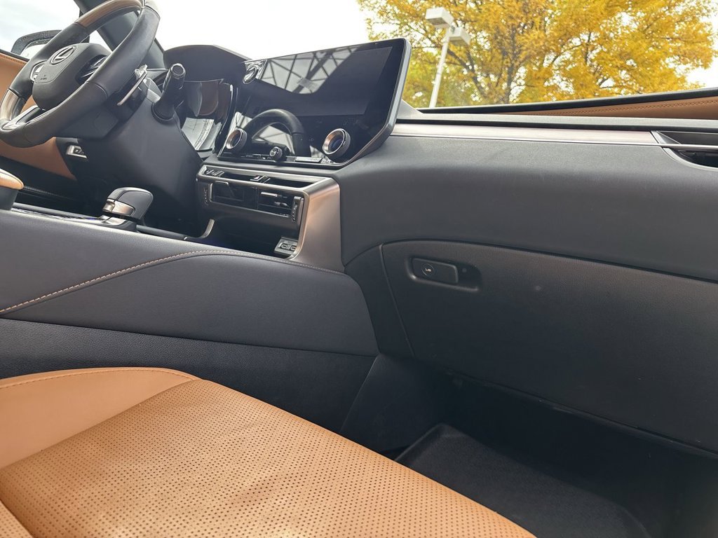 Used 2025 Lexus RX 350 Premium Plus w/ Convenience Package AWD/4WD image 35