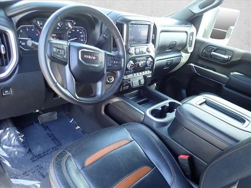 Used 2021 GMC Sierra 2500 AT4 AWD/4WD image 10