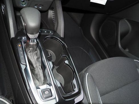 New 2025 Chevrolet TrailBlazer LT w/ Convenience Package image 12