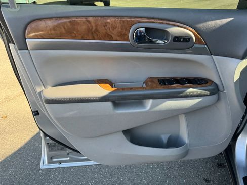 Used 2011 Buick Enclave CXL w/ Trailering Provision Package image 16