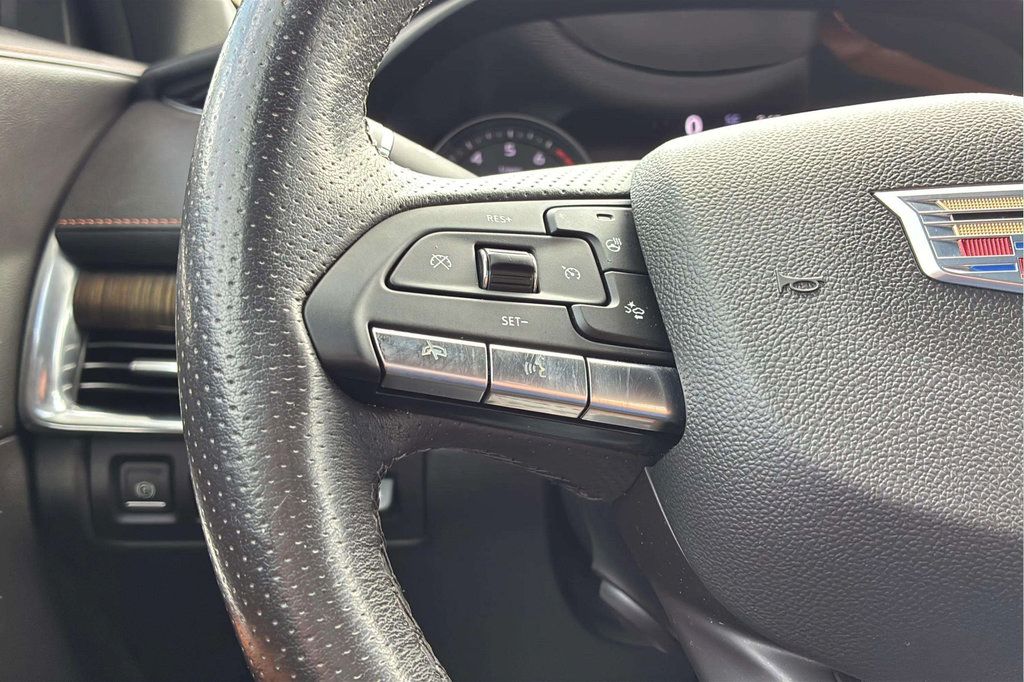 Used 2020 Cadillac XT4 Sport FWD image 22