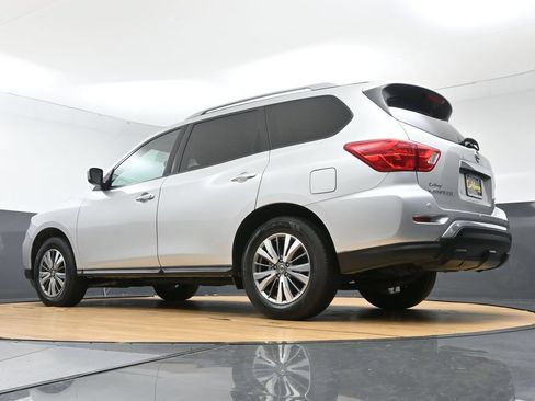 Used 2020 Nissan Pathfinder SV AWD/4WD image 49