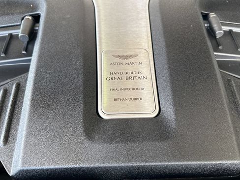 Used 2023 Aston Martin DBX AWD/4WD image 13