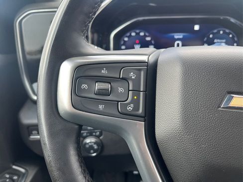 Used 2023 Chevrolet Silverado 1500 LT image 30