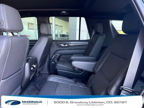 Used 2023 GMC Yukon Denali w/ LPO, Floor Liner Package AWD/4WD image 8