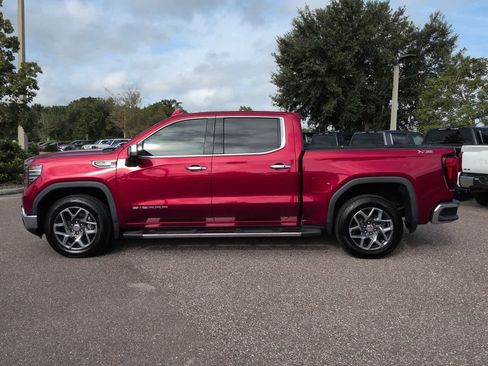 Used 2022 GMC Sierra 1500 SLT w/ SLT Premium Plus Package AWD/4WD image 3