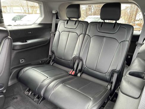 Used 2021 Jeep Grand Cherokee L Limited image 25