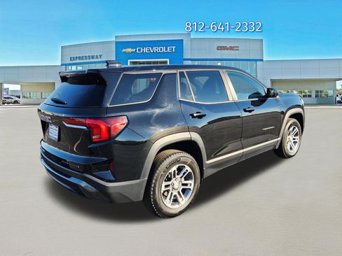 Used 2025 GMC Terrain Elevation image 7