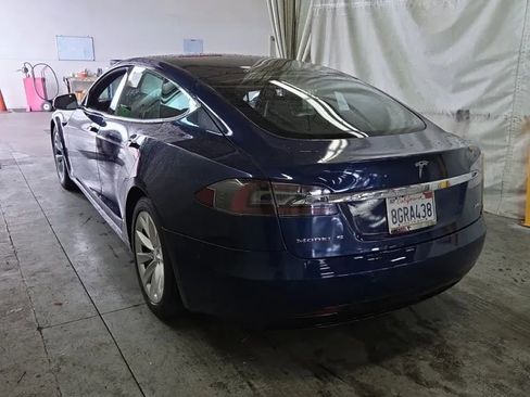 Used 2018 Tesla Model S 100D AWD/4WD image 3