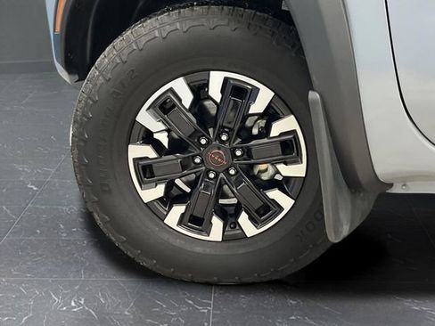 Used 2023 Nissan Frontier PRO-4X w/ Pro Convenience Package image 35