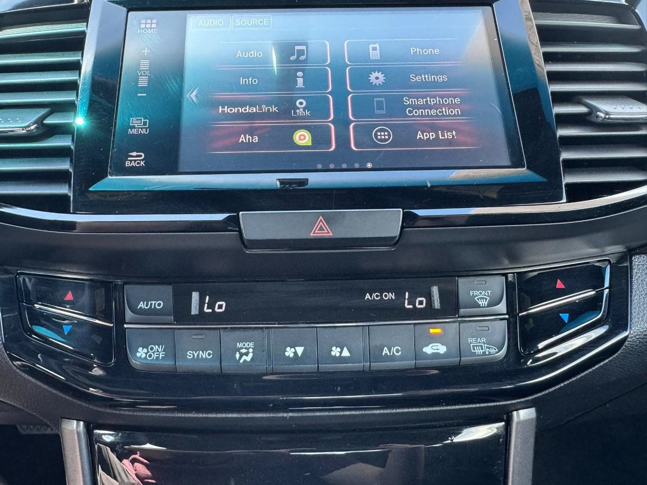 Used 2017 Honda Accord EX image 22