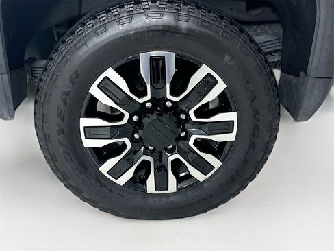 Used 2024 GMC Sierra 2500 Denali Ultimate image 34