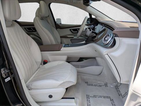 Certified 2023 Mercedes-Benz EQS 580 4MATIC SUV image 22