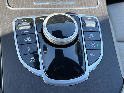 Used 2023 Mercedes-Benz C 43 AMG 4MATIC Coupe image 31