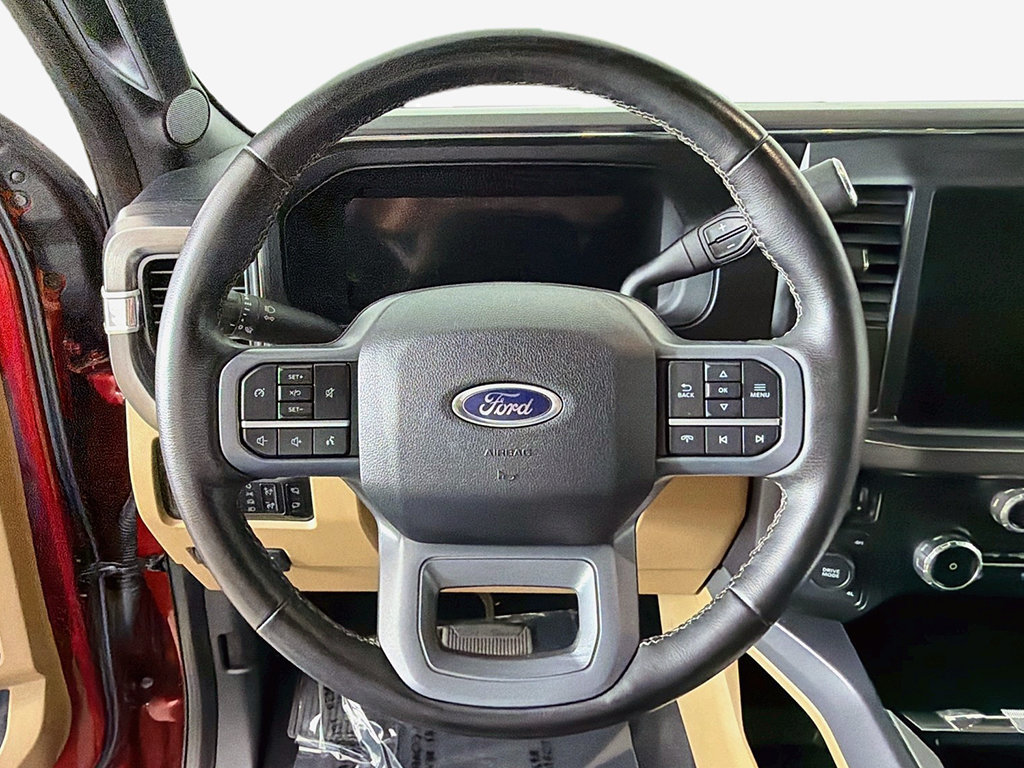 Used 2025 Ford F350 Lariat w/ FX4 Off-Road Package AWD/4WD image 33
