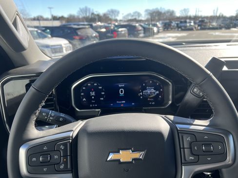 New 2026 Chevrolet Silverado 3500 LT image 6