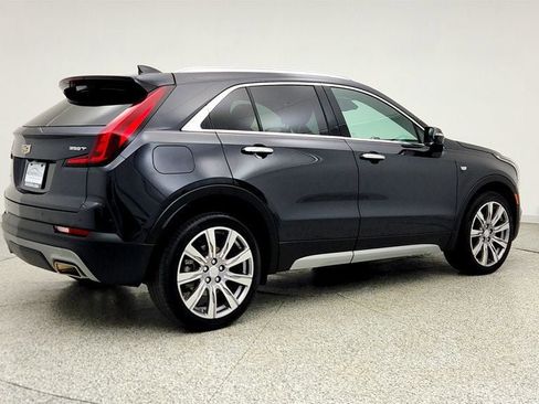 Used 2023 Cadillac XT4 Premium Luxury w/ Cold Weather Package AWD/4WD image 5
