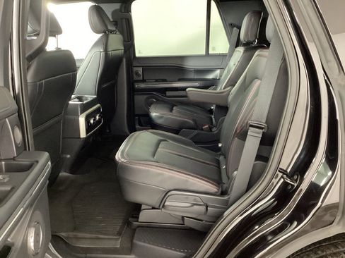 Used 2024 Ford Expedition Limited AWD/4WD image 13