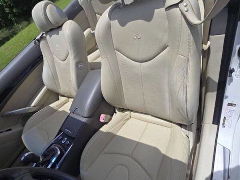 Used 2013 INFINITI G37 Sport w/ Premium Pkg image 18