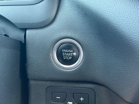 Used 2022 Toyota Tundra Limited RWD image 28