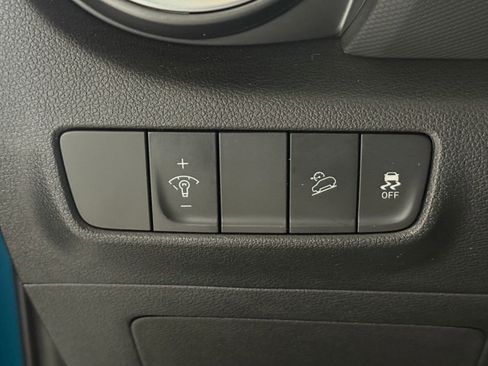 Used 2022 Hyundai Kona SEL w/ Cargo Package image 17