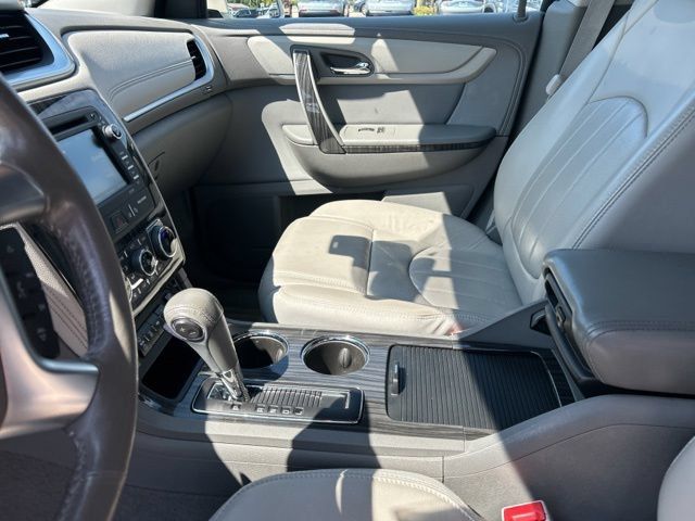 Used 2014 Chevrolet Traverse LTZ AWD/4WD image 40