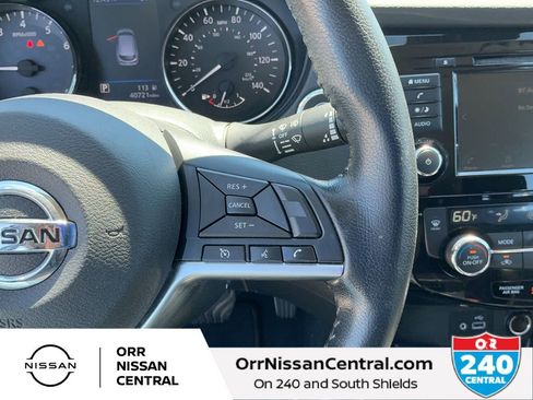 Used 2021 Nissan Rogue Sport SV image 20