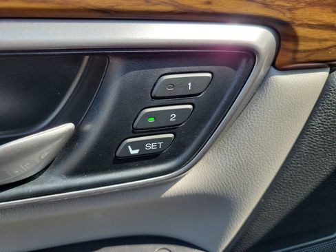 Used 2018 Honda CR-V EX-L image 10